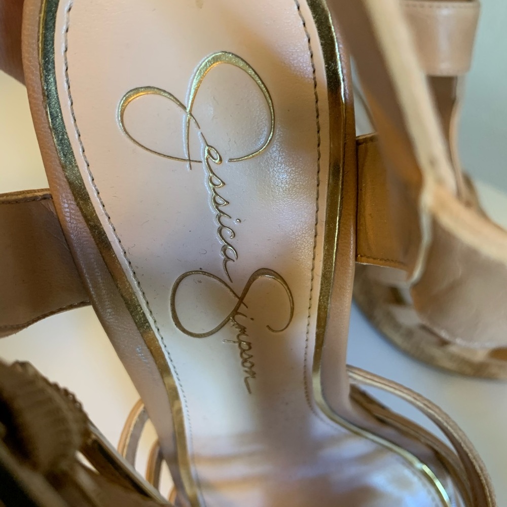 Jessica Simpson | nude wedges | sz 8 - Picture 2 of 11